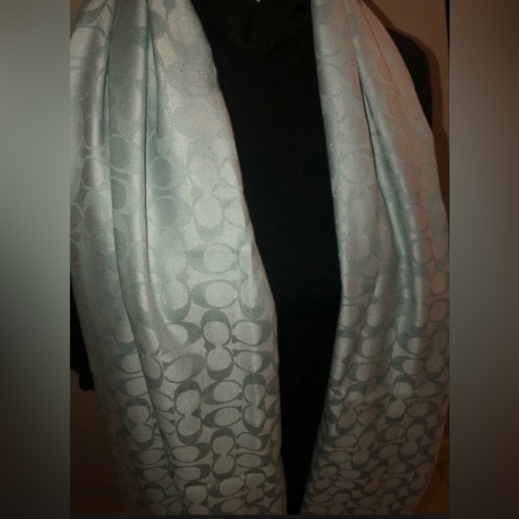NEW Coach Signature Lightwt Stole/Scarf in Mint/DuckEgg Blue 50%Silk Rare 84x26” - Picture 15 of 16